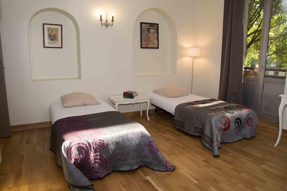 נים Empire Hotel מראה חיצוני תמונה