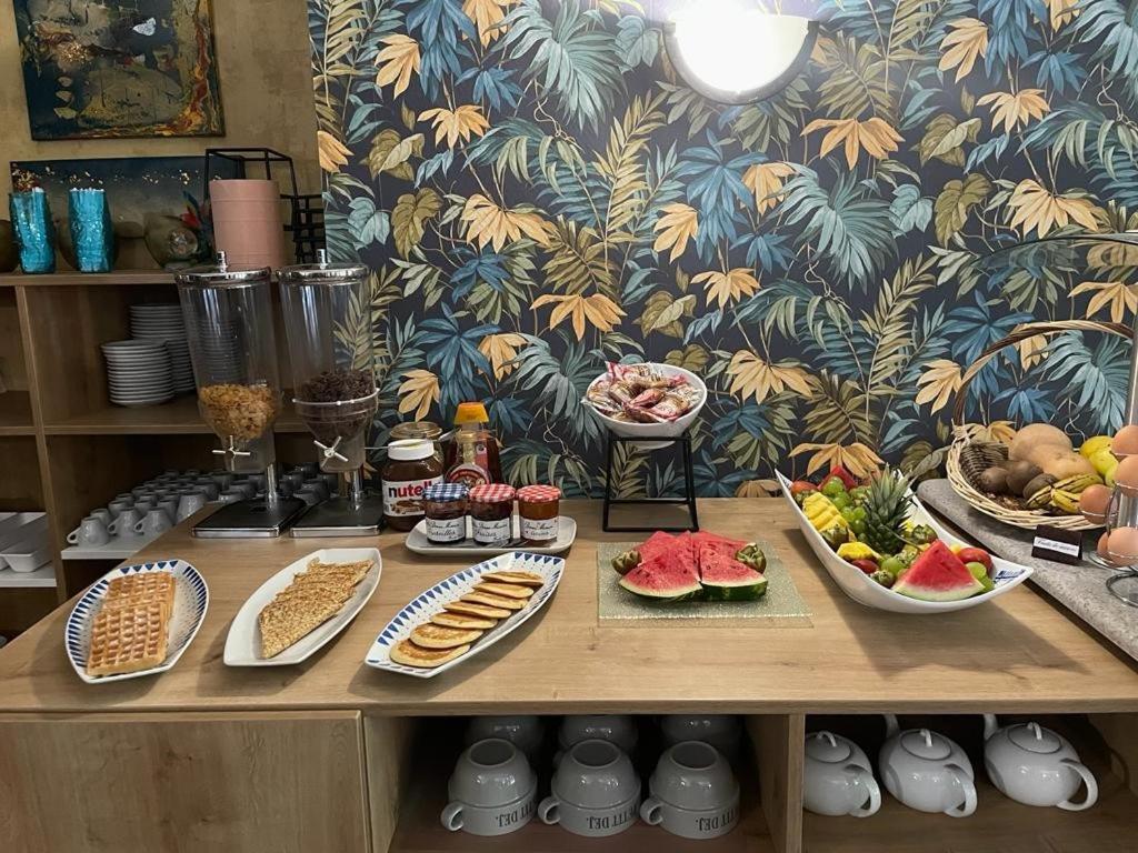 נים Empire Hotel מראה חיצוני תמונה
