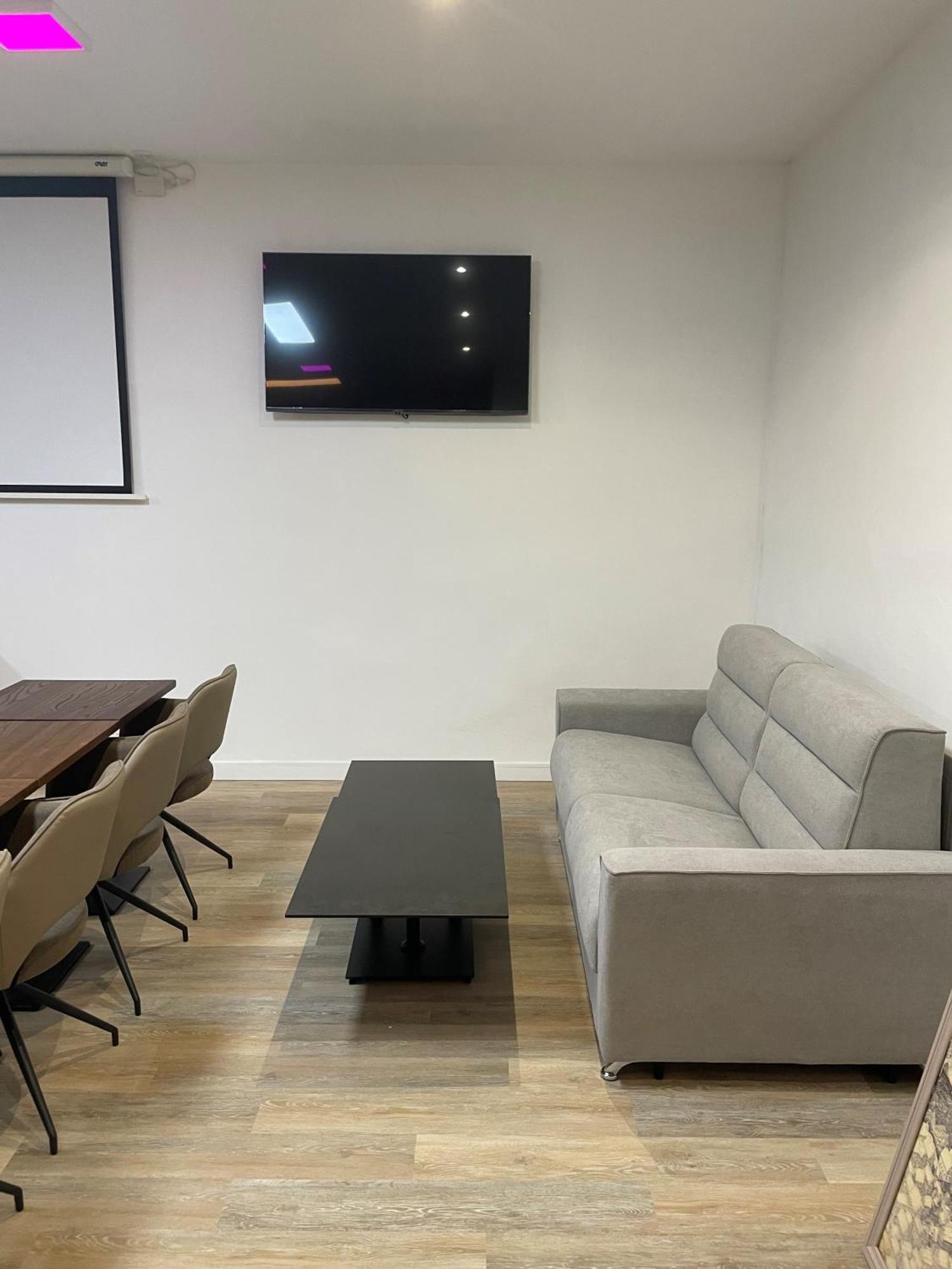 נים Empire Hotel מראה חיצוני תמונה